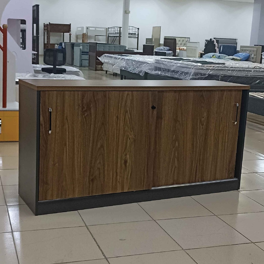 CREDENZA B-010# 1004# 150X40X76CM CHOCOLATE LATERAL GRIS 2CJ