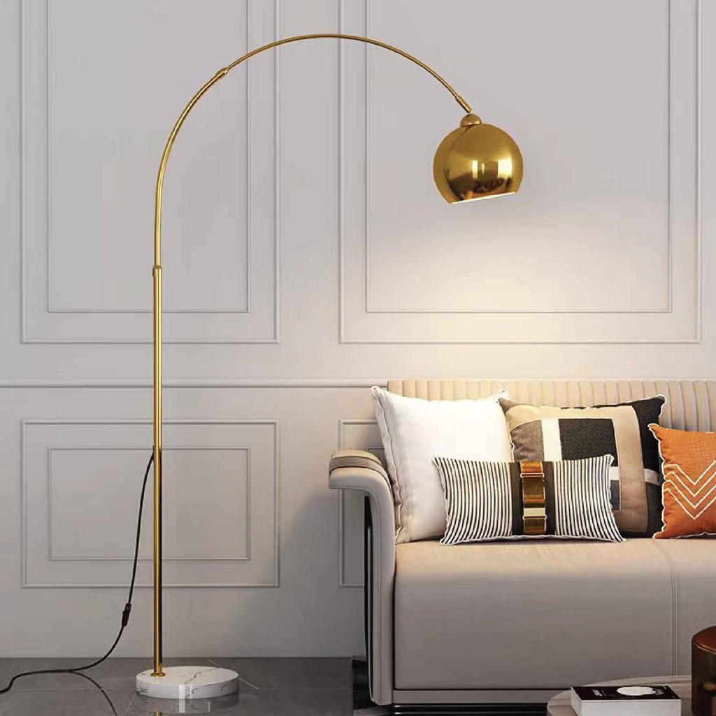 LAMPARA DE PISO ML611# METAL GOLDEN BASE MARMOLINA ROSCA 3CJ