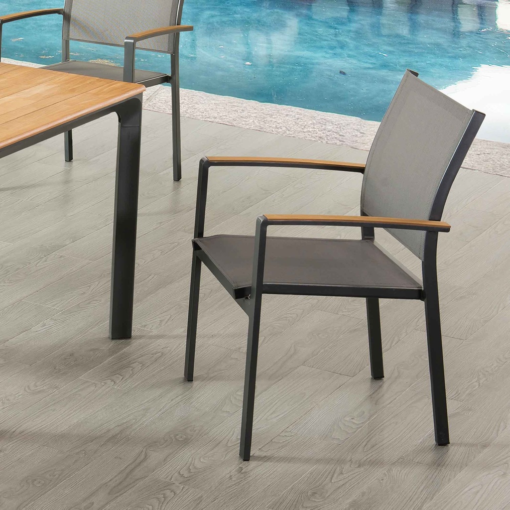 SILLA ALU RY-8103S# RESP/MALLA C/ BASE GRIS OCURO C/ POLYWOOD EN BRAZO